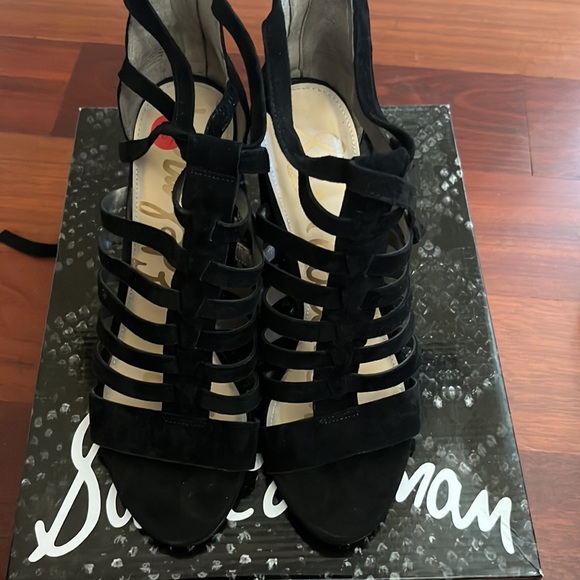 Sam Edelman Yarina Black Suede Heels - Picture 5 of 8